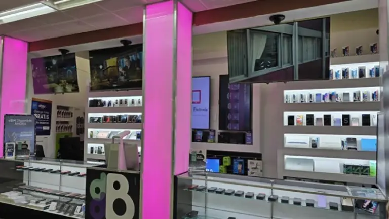 Electronics Business for Sale in Pembroke Pines- Turnkey -Profitable
