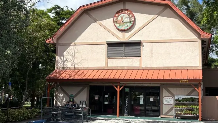 Established Kosher Market – Iconic South Florida Landmark Since 1983