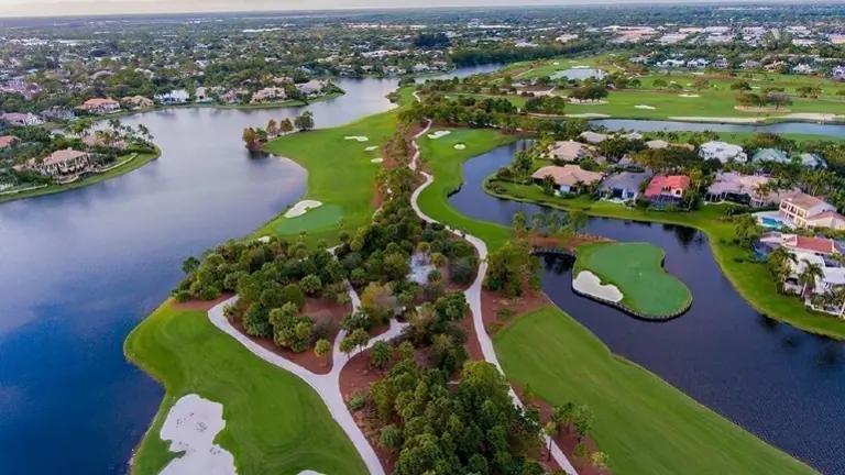 Brand New - Loxahatchee / Acreage Turnkey Restaurant & Bar