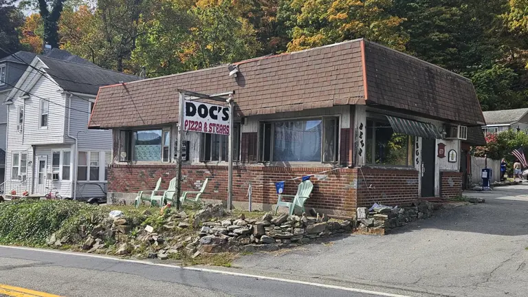 Established Restaurant for Sale in Beautiful Greenwood Lake, New York