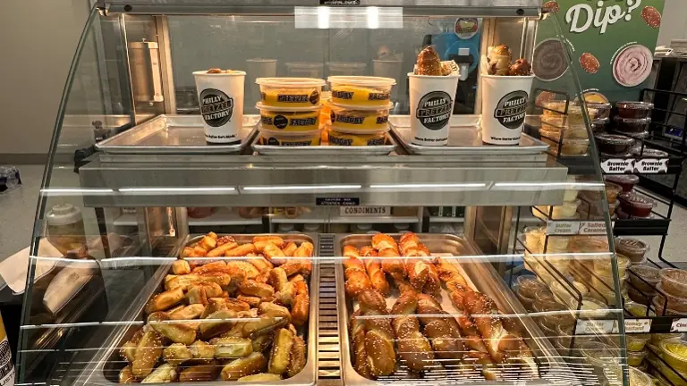 Philly Pretzel Factory - Hatfield