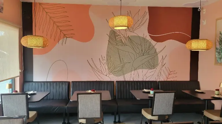 Restaurant for Sale – Prime Venice Location