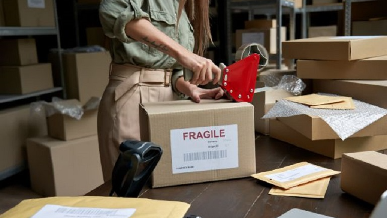 Turnkey Shipping Center for an Absentee Owner - Low Overhead