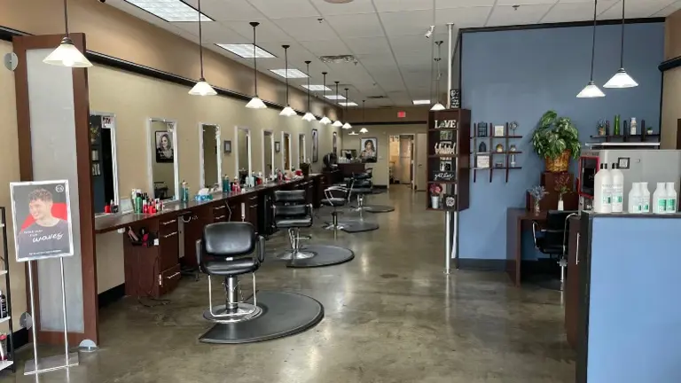  Opportunity for the Right Investor in a Prime Location 