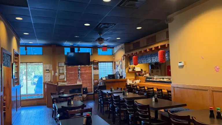 Japanese steakhouse & sushi bar 