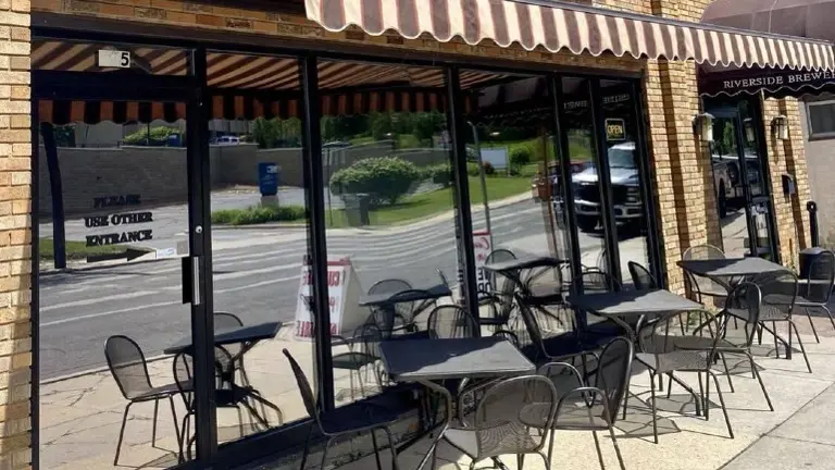 Riverside Brewery and Restaurant