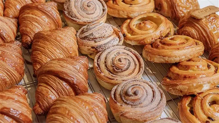 Charming & Profitable Bakery - Est. & Turnkey - $1.4MM w/ Room to grow