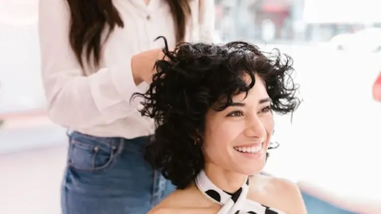 Beauty Salon & Spa: Prime Mid-Cities Main Street & Frwy Location