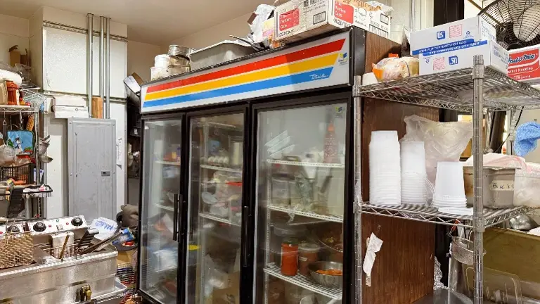 Well known restaurant inside Vietnam town selling all asset!