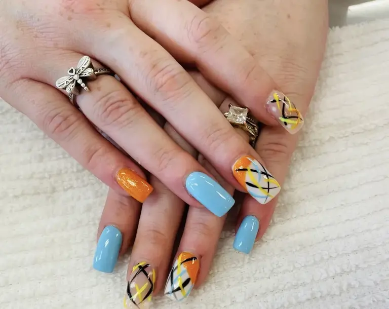 Turn Key High-End Nail Salon [15 Yrs]