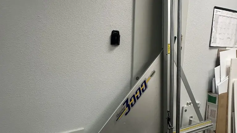 Fletcher wall cutter