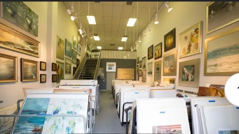 Artwork: loose and framed