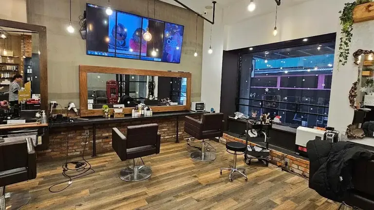 Turnkey Longterm Well Established Hair Salon For Sale