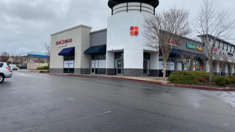 Corner Location View