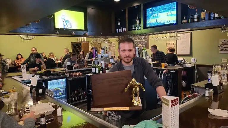 Unmatched Bar Scene with Live Entertainment