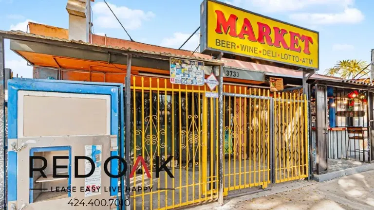 ~$1,000 OFF Each Month~ Liquor Store with Built-In Storage