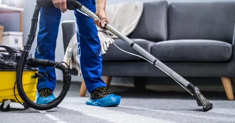 High-Profit, Low-Hour Cleaning Business with Home Included