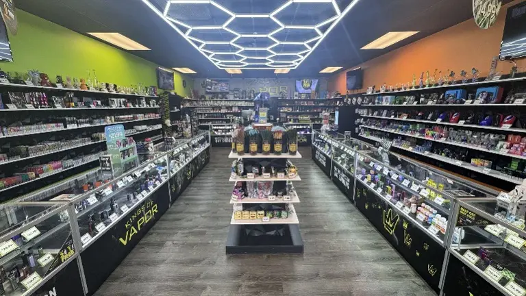 Established Smoke Shop 5+ Years in Business - $500k+ in Annual Revenue