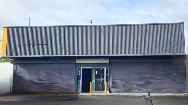 Own a High-Exposure Property on Normandy Blvd