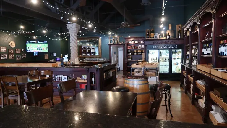 Prestigious Wine Shop Located in Fresno’s Top Shopping Destination