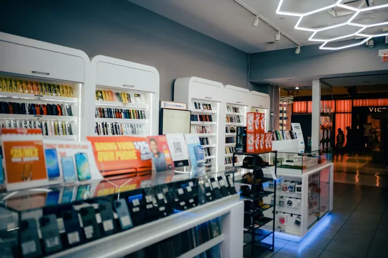 High-Traffic Tech Repair & Retail Business + 3 Kiosks