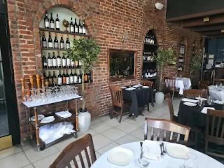 Beautiful White Cloth Italian Restaurant