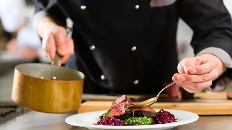 ID #1740 - Pristine, Unique Restaurant & Bar in Thriving Rockland Town