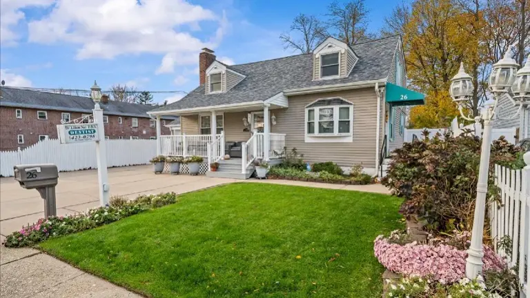 Established 25+ Year Dental Practice Plus Property Ready To Scale!