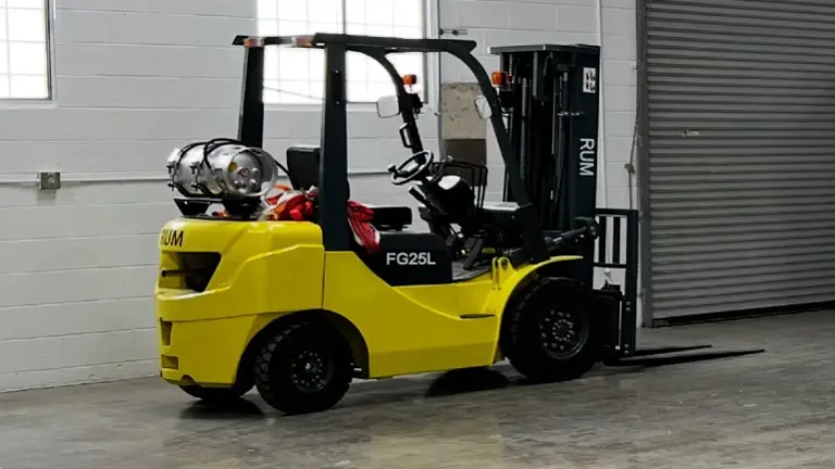 FG25L fork lift