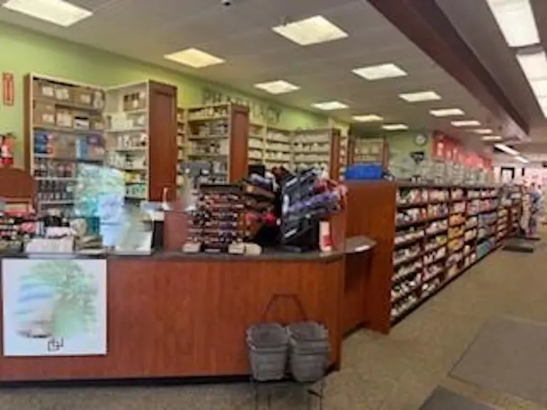 High Volume Pharmacy - $2.8 mil Gross