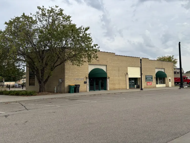 Prime Office or Retail Space / Chaska, Mn