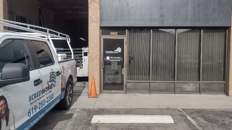 Mobile Window Screen and Screen Door Services