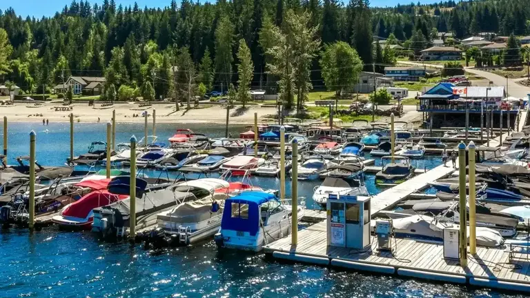 Marina