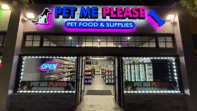 Established, Profitable Independent Pet Food & Supply Store