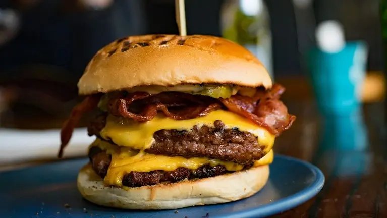 Bubble Tea, Bakery and Burger Restaurant for sale!!