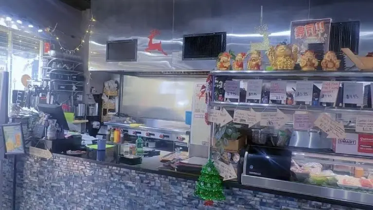 Great opportunity to run a low rent new hibachi restaurant