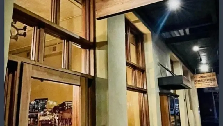 Established profitable retail business. Turnkey opportunity.