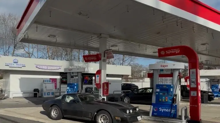 Gas Station, Convenience Store, and Restaurant For Sale