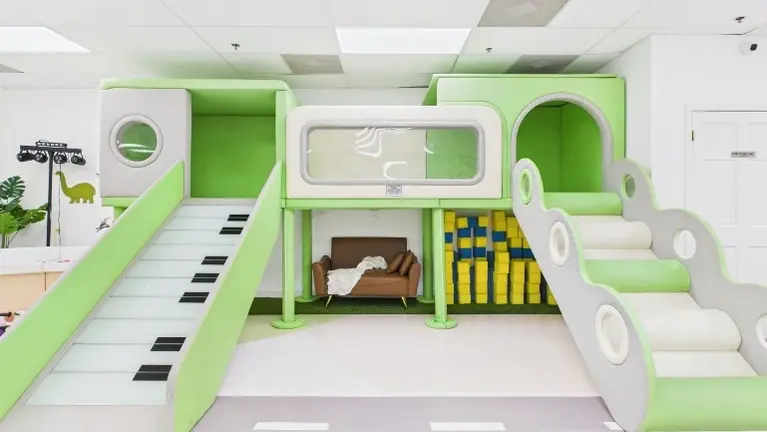 Indoor Children’s Playground cafe | 2,394 sqft | Zoning Approved