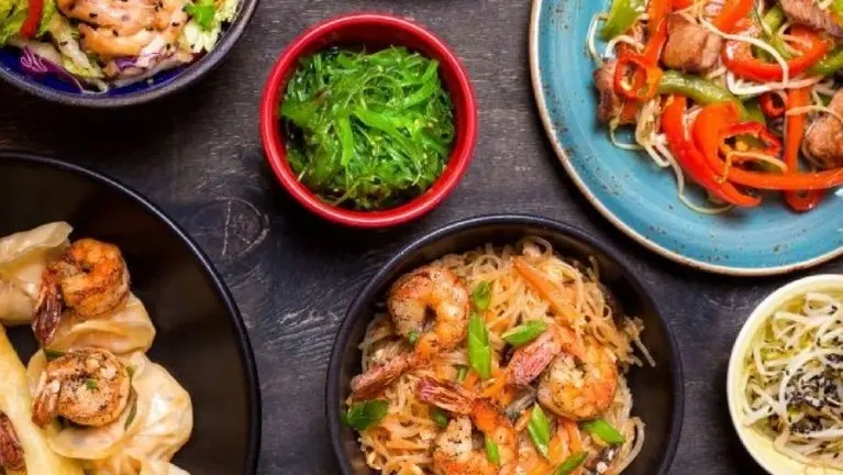  Popular Thai Restaurant | Fully Equipped | Open Concept Friendly