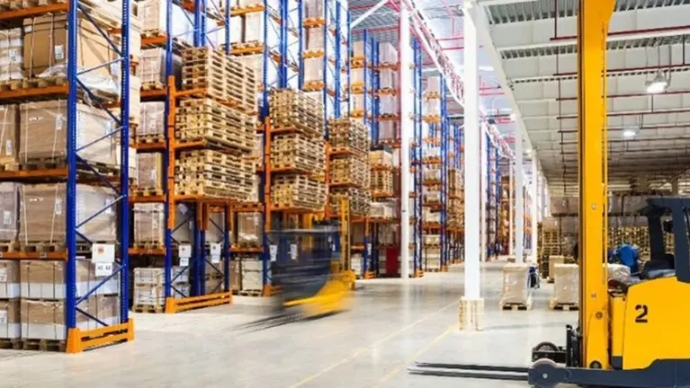 Relocatable Niche Packaging Distributor