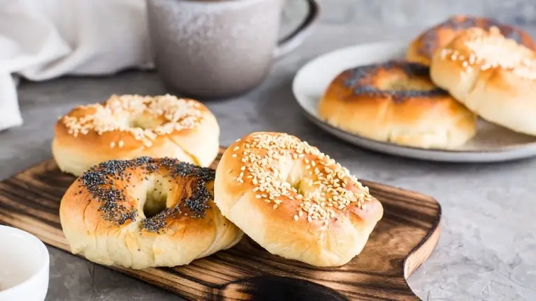 Two Unique, Established Bagel And Coffee Shops