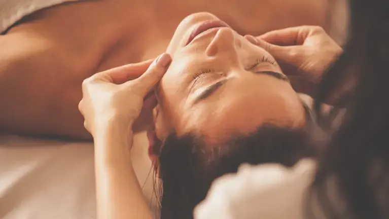 Award-Winning 8+ Yr. MedSpa w/ Recurring Memberships