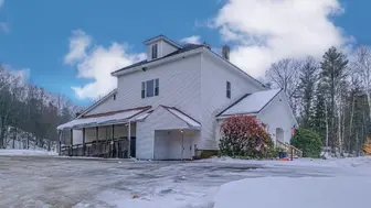 listing-image