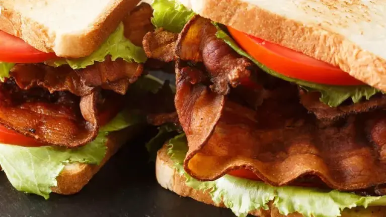 Deli Located in busy Industrial Complex