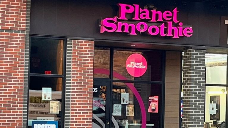 Uptown Smoothie Shop