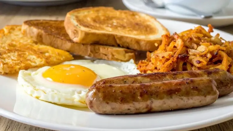 High-Volume Breakfast & Lunch Restaurant w/Property - $1.5 Million!