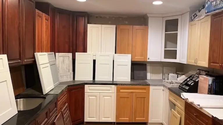 Custom Cabinet Mfg Company for Sale