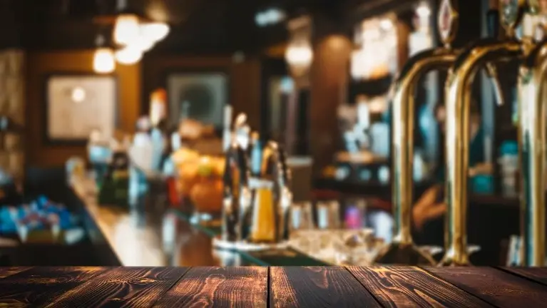 Oceanside Bar/Restaurant For Sale