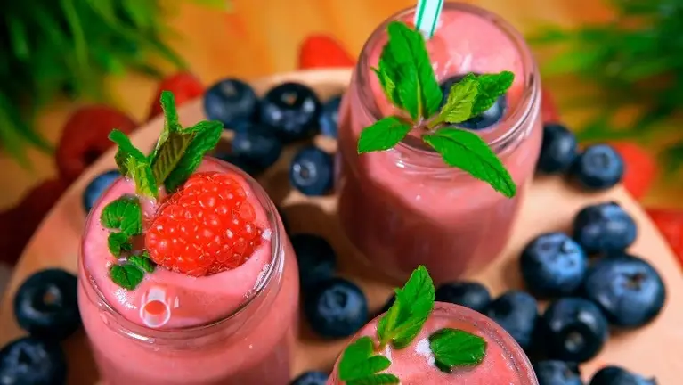 Plug-and-Play Franchise Smoothie Shop